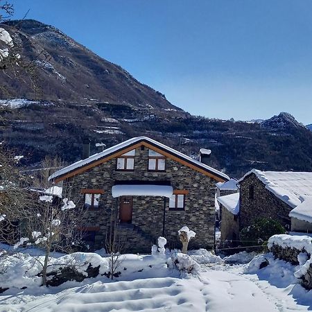 Apartamentos Turisticos: Tu Casa En Sahun 외부 사진
